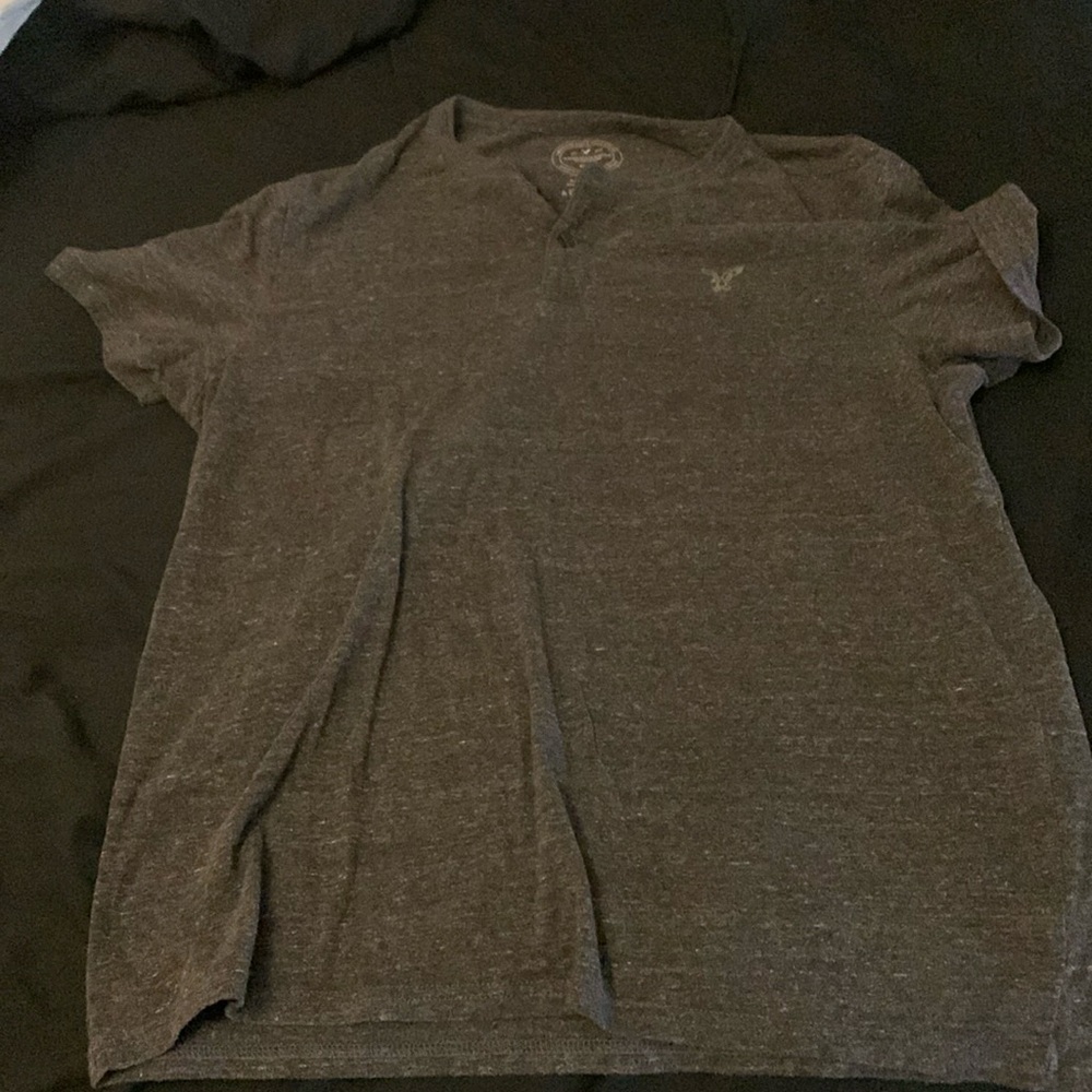 American Eagle grey polo